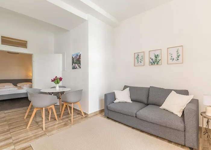 Xxxl Bed/ Free Parking/ Apartamento *